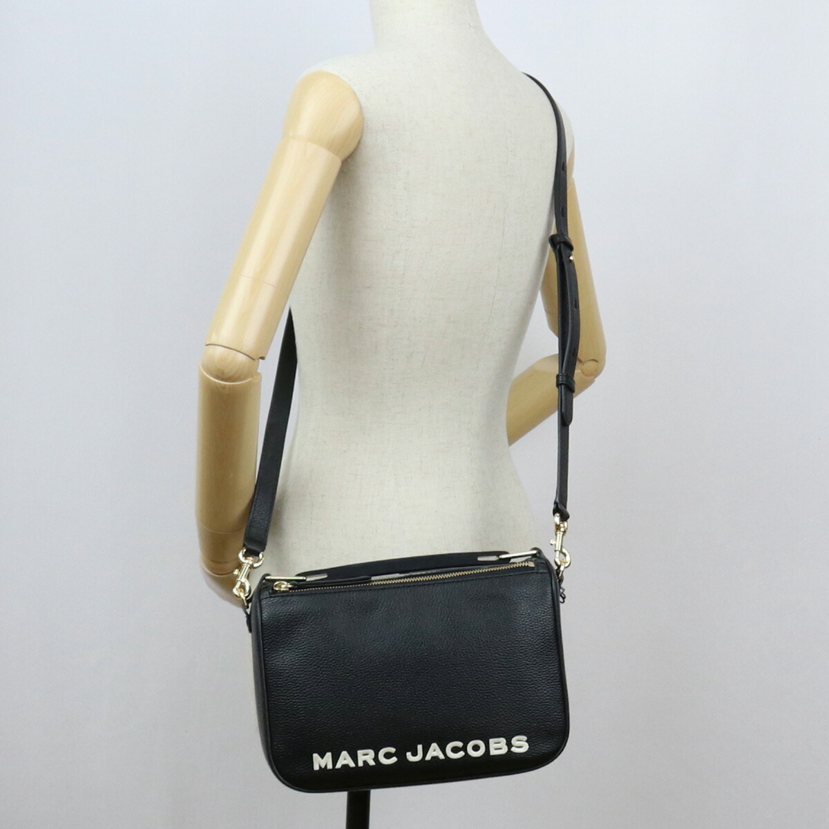 Brand Shop Ririka マーク ジェイコブス Marc Jacobs The Soft Box 23 斜め掛け ショルダーバッグ ブランドバッグ M 001 Black ブラック