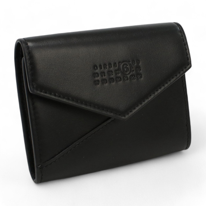 エムエムシックス MM6  小銭入れ　ブランドSA5UI0010　P6418　T8013ブラック　wallet-01