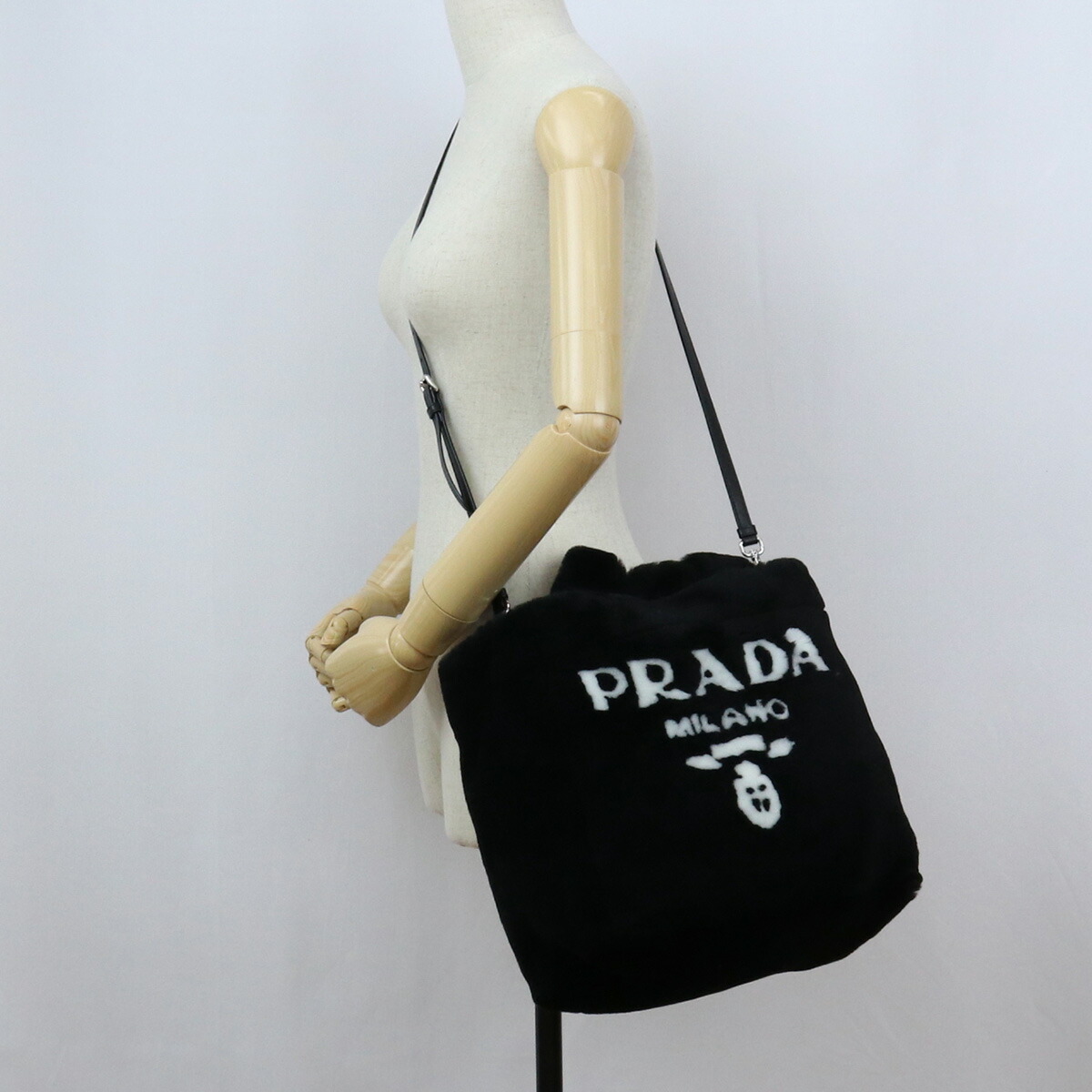 Brand Violet プラダ Prada トートバッグ ブランドバッグ ブランドロゴ ファ バッグ 1bg374 2ec9 V Mio F0967 Nero Bianco ブラック Bag 01