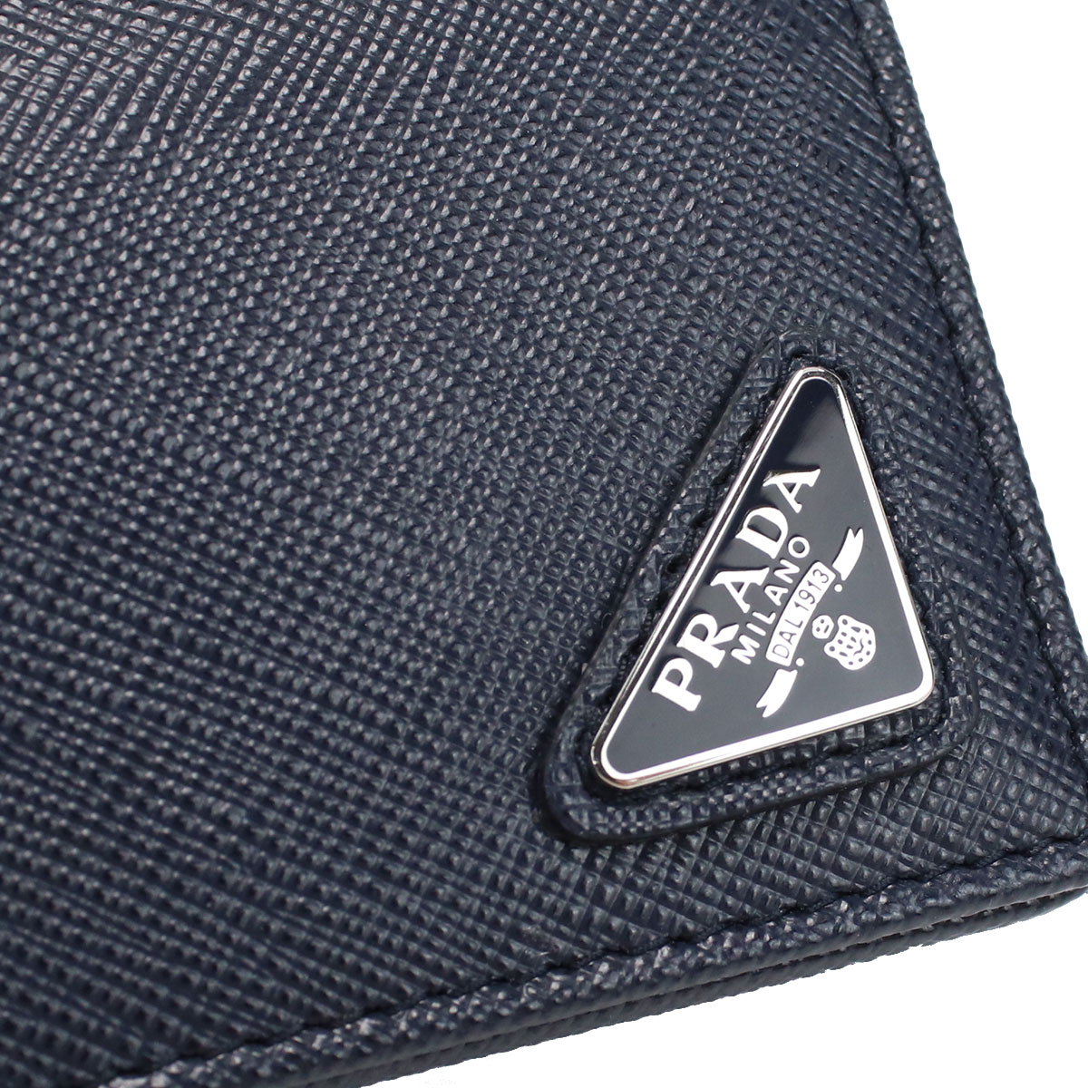 PRADA プラダ   カードケース 2MC122   グレインレザー ブラック ネイビー系  名刺入れ ロゴ 【本物保証】
